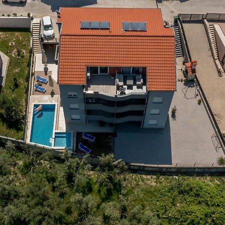 Apartments Karlo Podstrana Exterior photo
