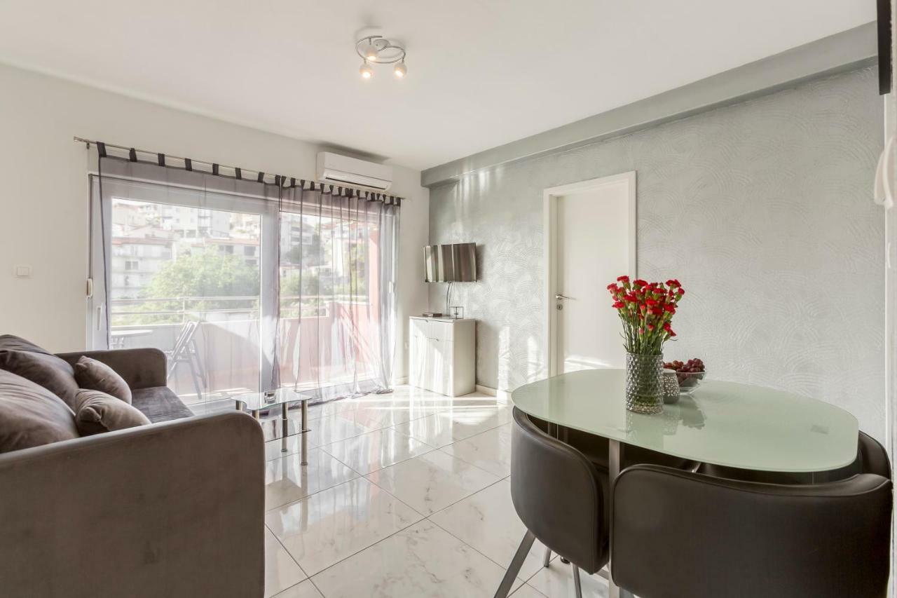 Apartments Karlo Podstrana Exterior photo