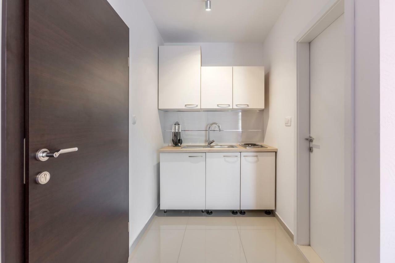 Apartments Karlo Podstrana Exterior photo