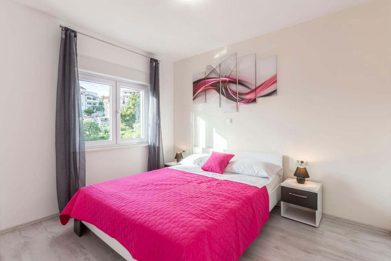 Apartments Karlo Podstrana Exterior photo