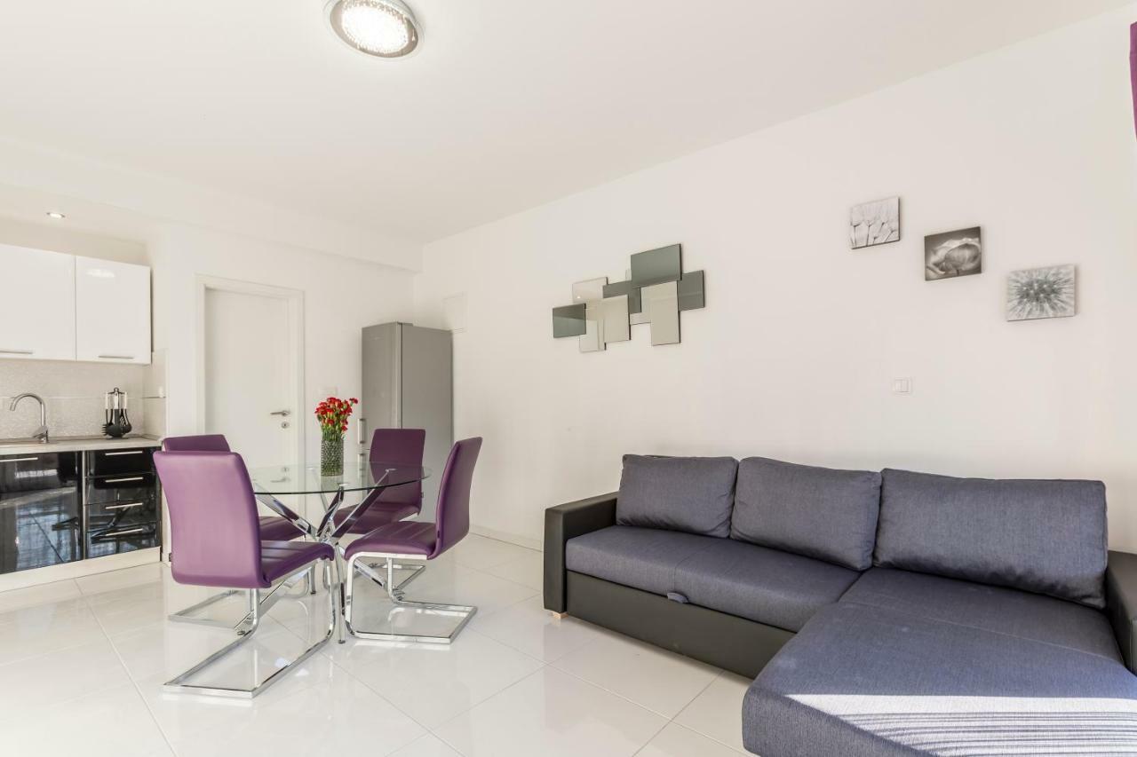 Apartments Karlo Podstrana Exterior photo